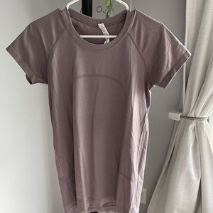 lululemon rarely worn align top